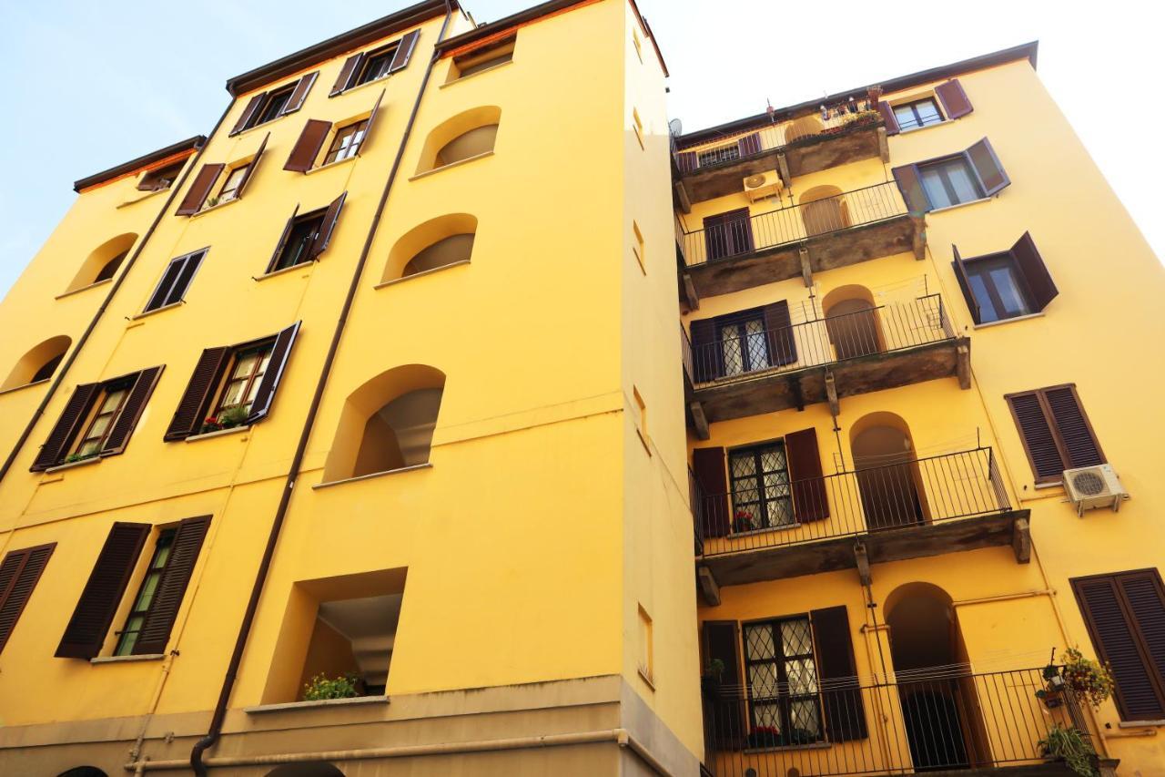 Navigli Tiny Bright House Apartamento Milão Exterior foto